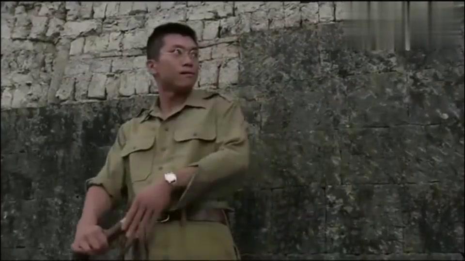 我的团长我的团:孟烦了三人拦住何书光,一顿狂揍,那叫一个惨