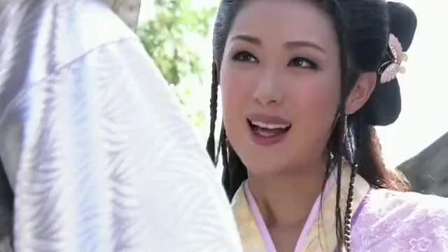 薛平贵与王宝钏:薛琪和魏豹一起喝茶,没想到竟与哥哥擦肩而过