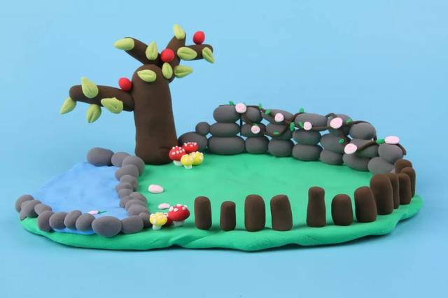 用世界做的世界