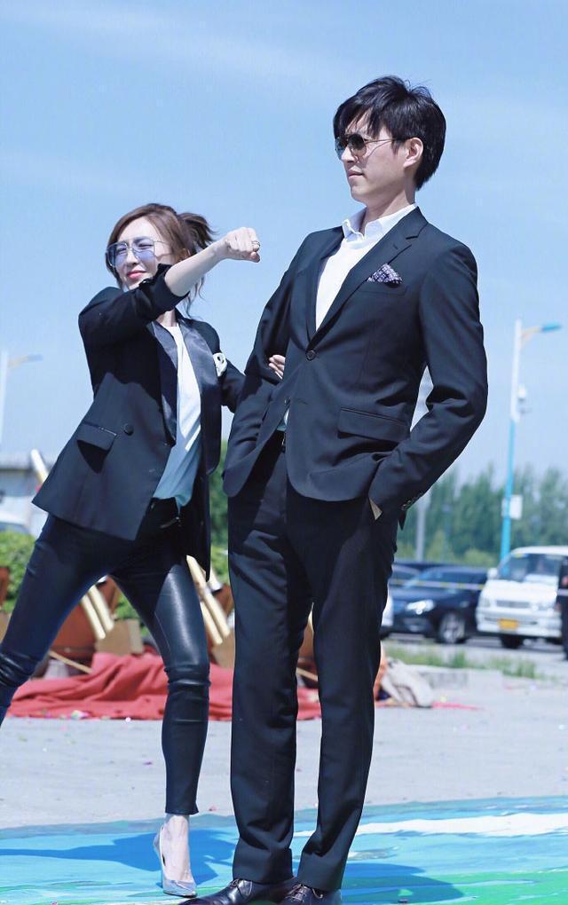 靳东江疏影拍好先生2女主短裤短到没边男主福利比之前好