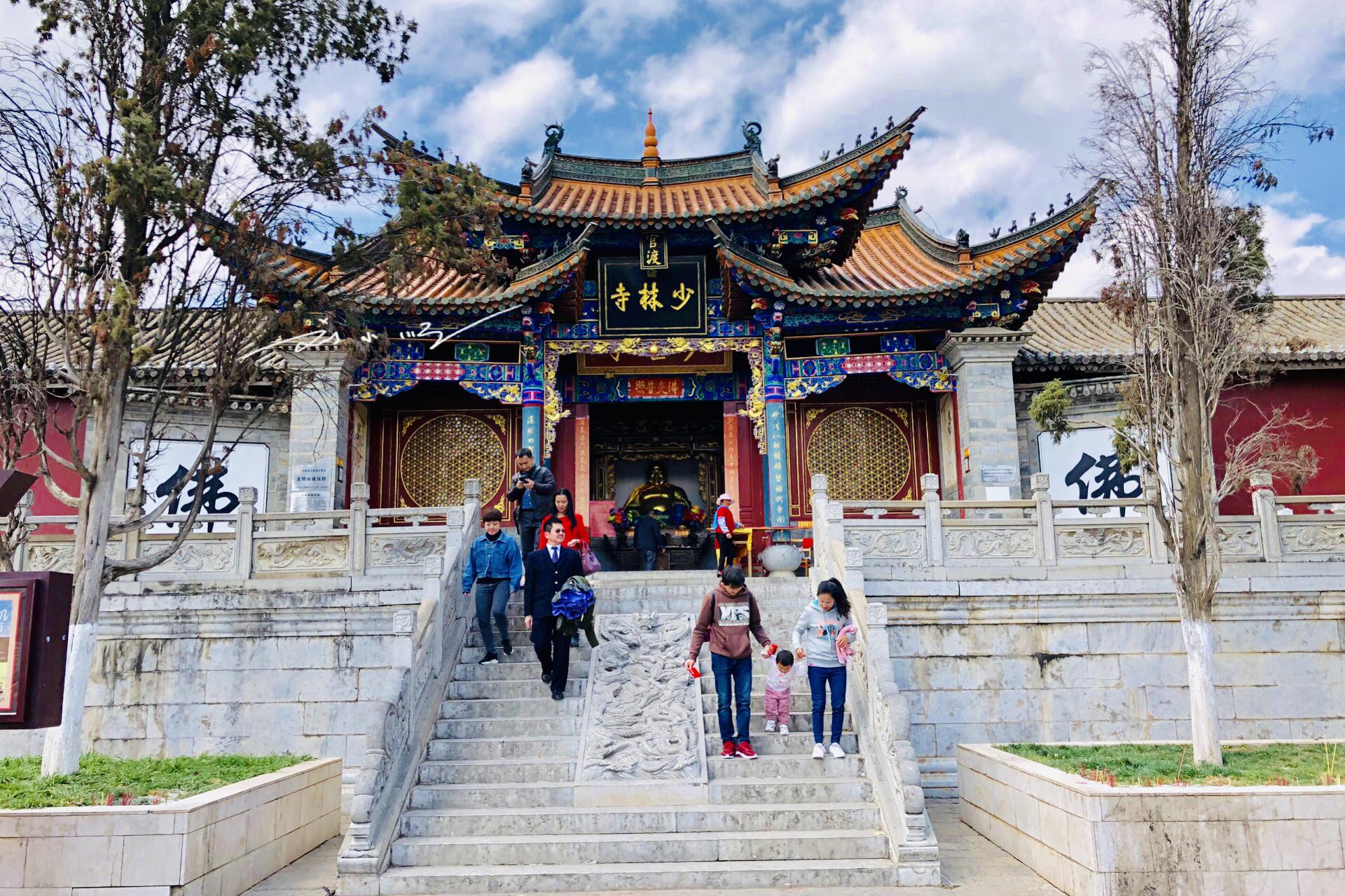 昆明4a级景区出现"少林寺",游客:山寨货?当地人:是真的!