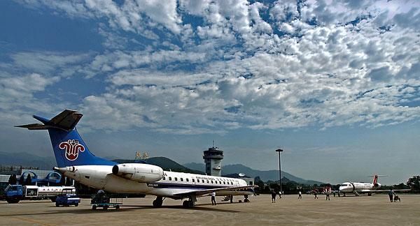 二:安庆市天柱山机场