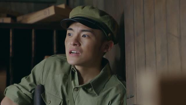 小鬼子步步紧逼,学生兵陷入难关,究竟谁能拯救他们?