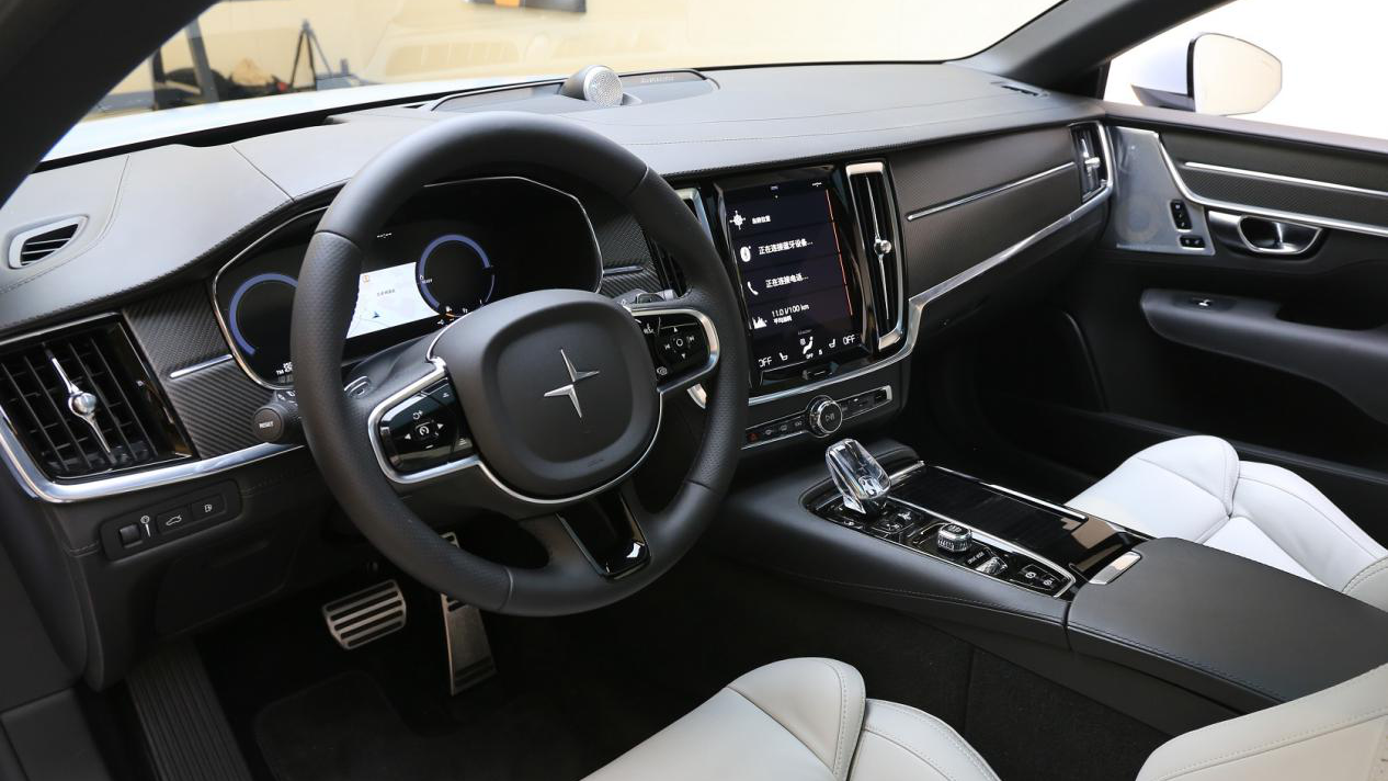 价值145w的极星1,搭载"沃尔沃"中控,是否够有吸引力?