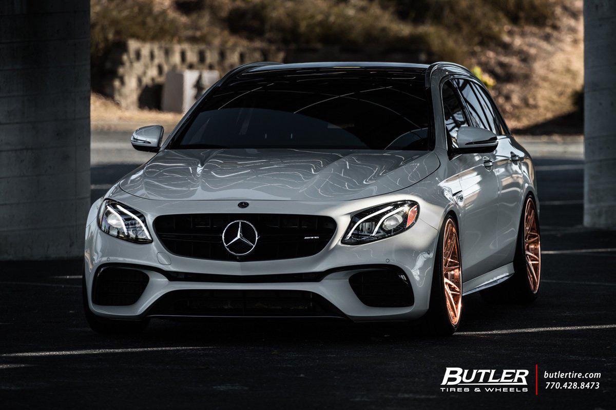 奶爸战车0 100不到3秒的奔驰amg E63 S Estate 奶爸战车0 100不到3秒的奔驰amg E63 S Estate