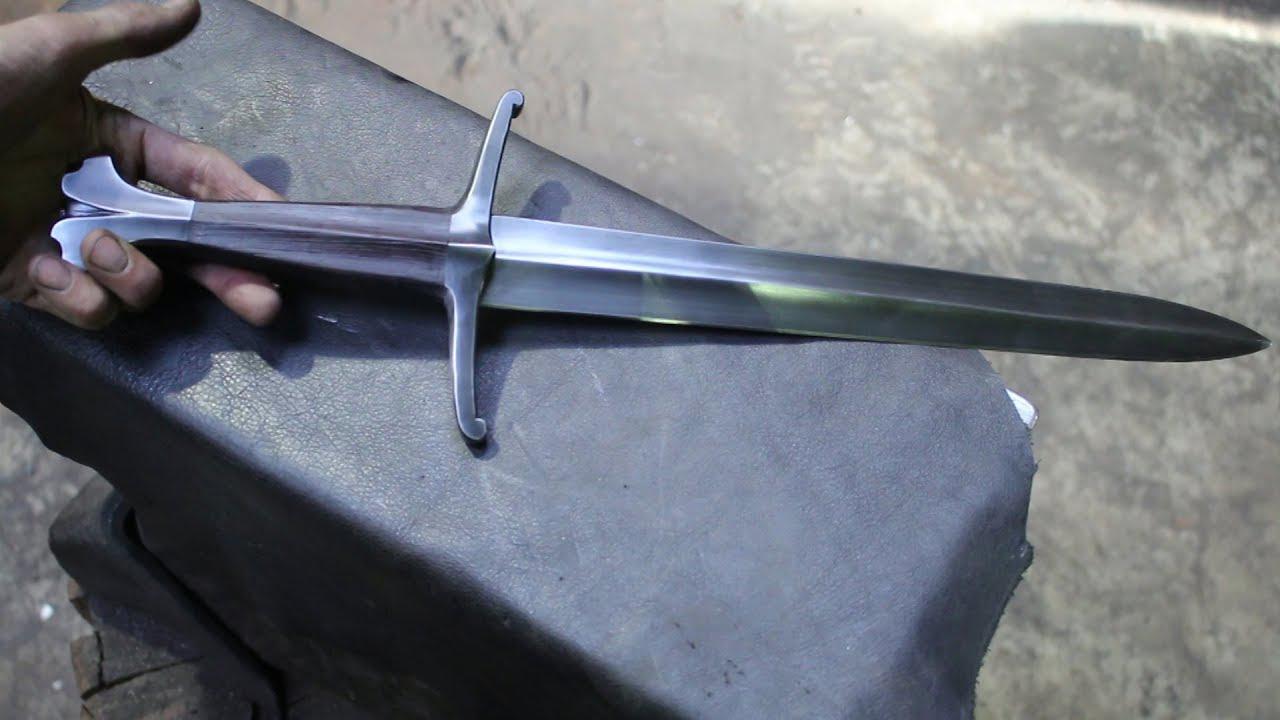 这才叫工匠精神大神锻造一把极精致的骑士短剑