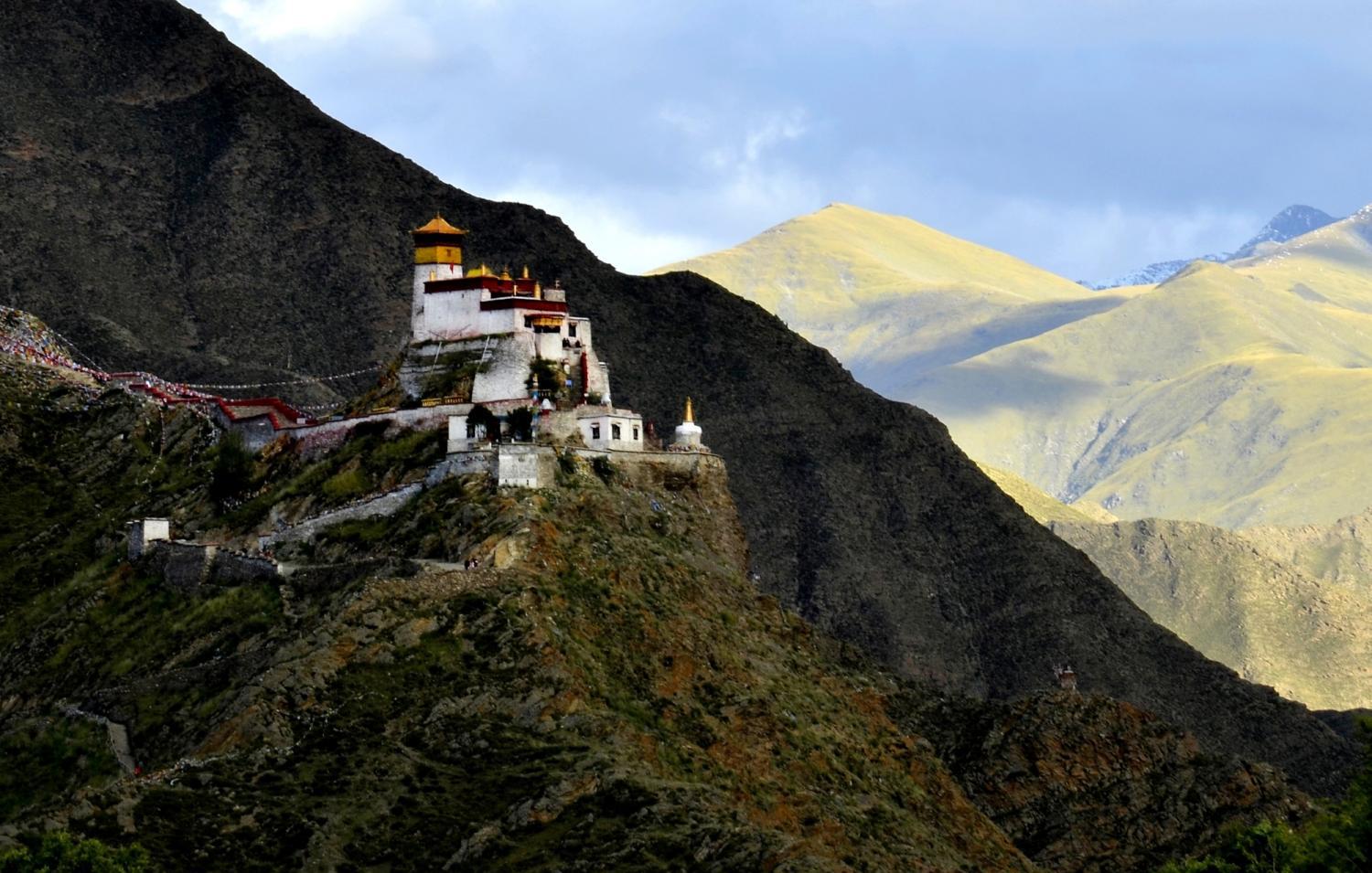 你不懂: 西藏第一座宫殿建筑, 然而并不在拉萨|雍布拉康|西藏|宫殿