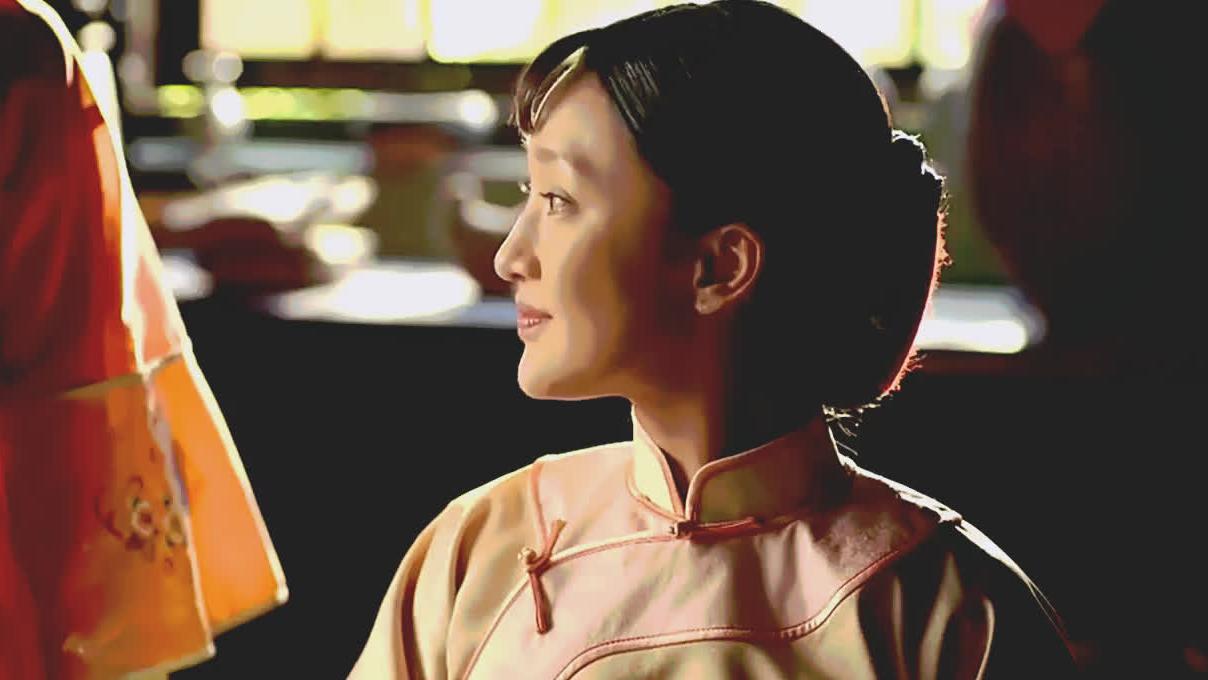 红高粱:大少奶奶躺床上,饭不吃话不说,这是要绝食