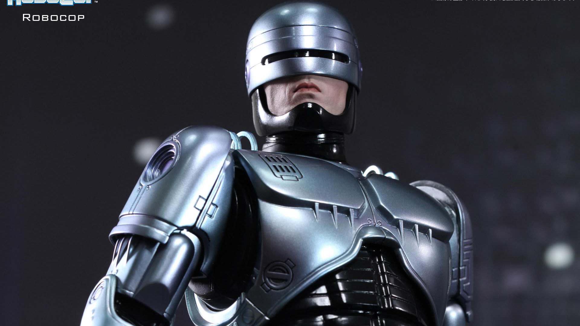 八角笼疯狂击溃对手,他就是机械战士!