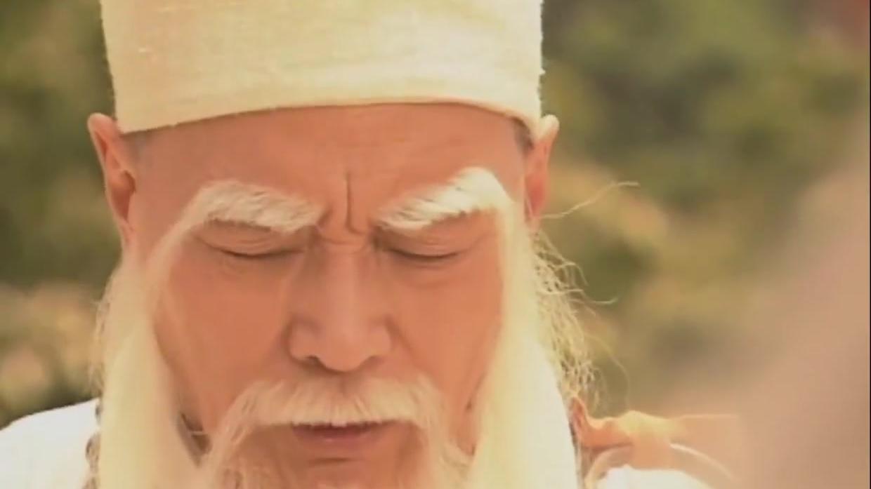 少林vs武当:至善方丈大战白眉道人,绝顶高手对决,此战百年难