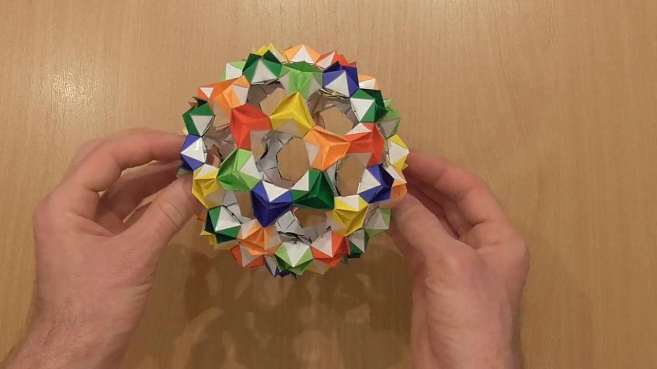 三角插折纸教程,漂亮的七彩花球,制作方法比想象中的还简单!