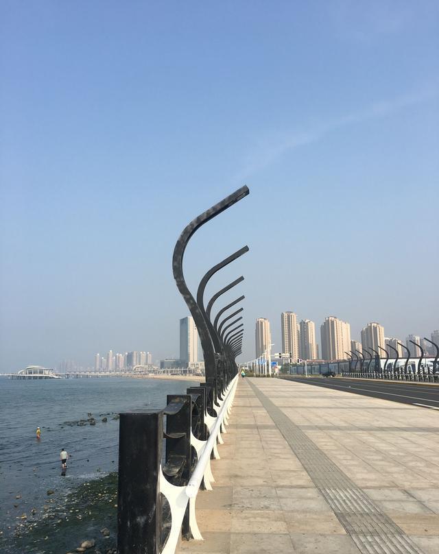 一个人的世界, 一个人的徒步旅行第73天, 宿山东烟台金沙滩