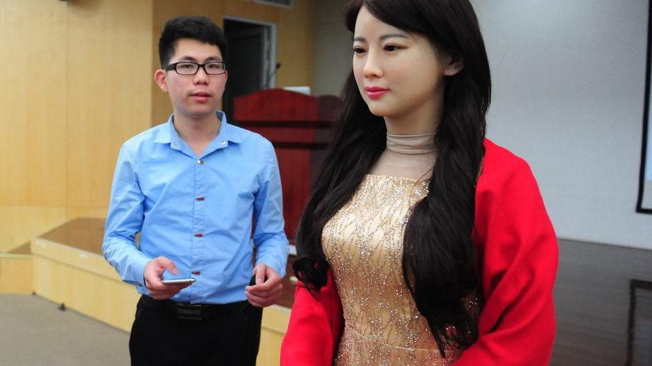 除了生孩子啥都可以机器人老婆时代来临喊彩礼的丈母娘着急了