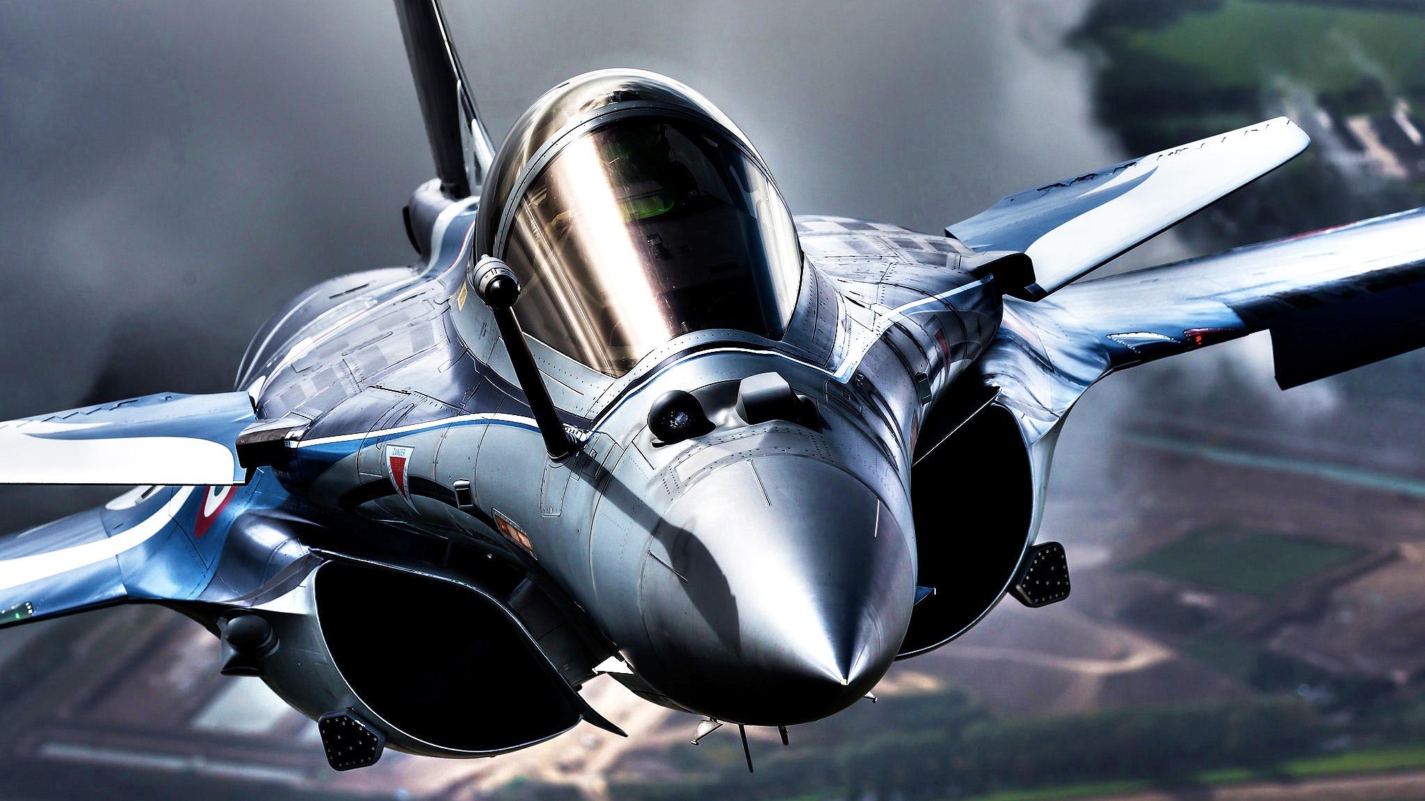 苦等四年终迎史上最贵战机,一架顶4架f35战斗机