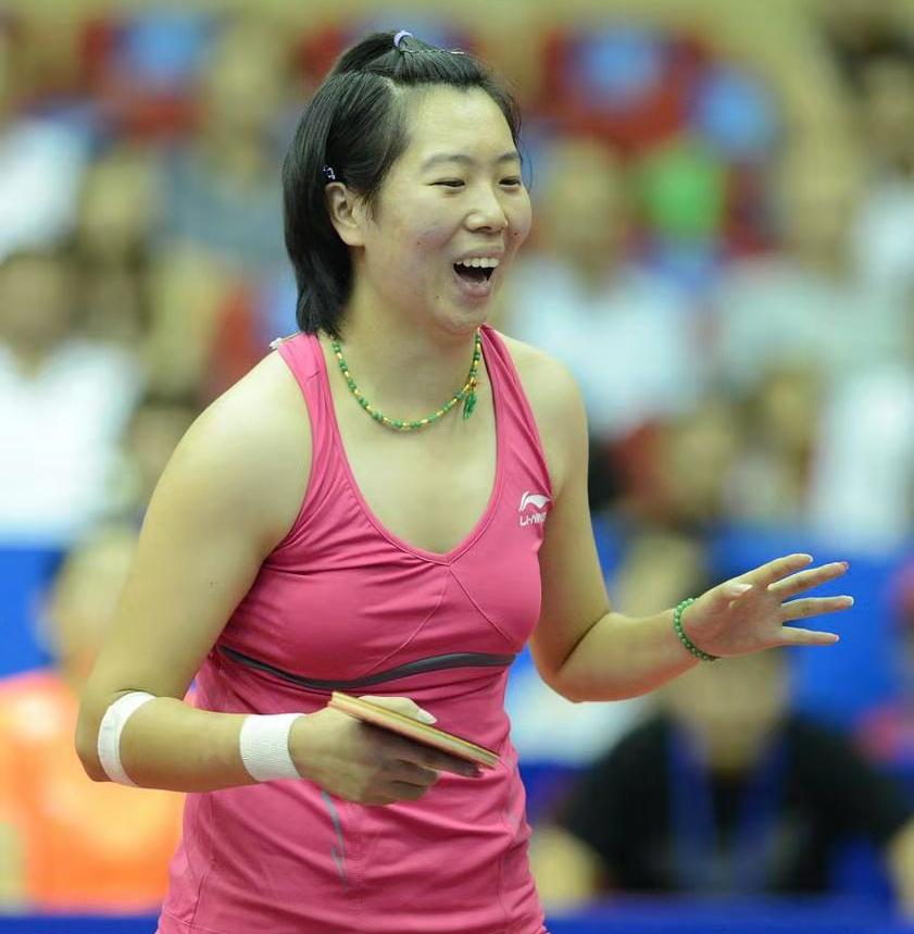 李晓霞名气真的太低了,这也是因为李晓霞成为大满贯的年龄段正式处在