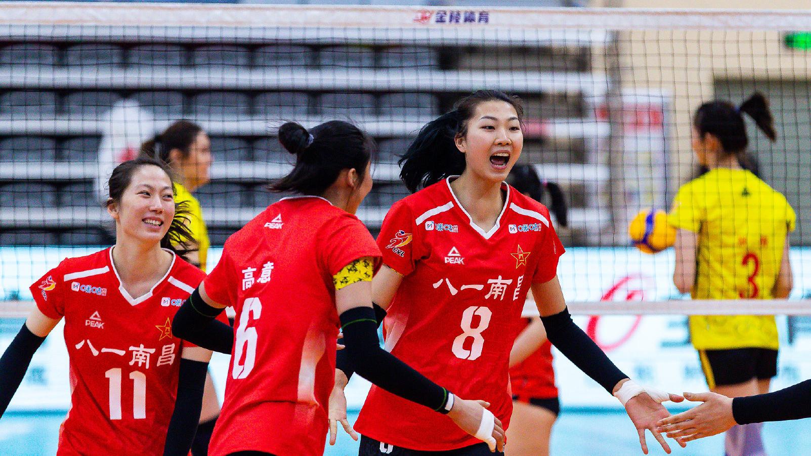 在"英雄城"的八一女排:英姿飒爽,铸造女排精神