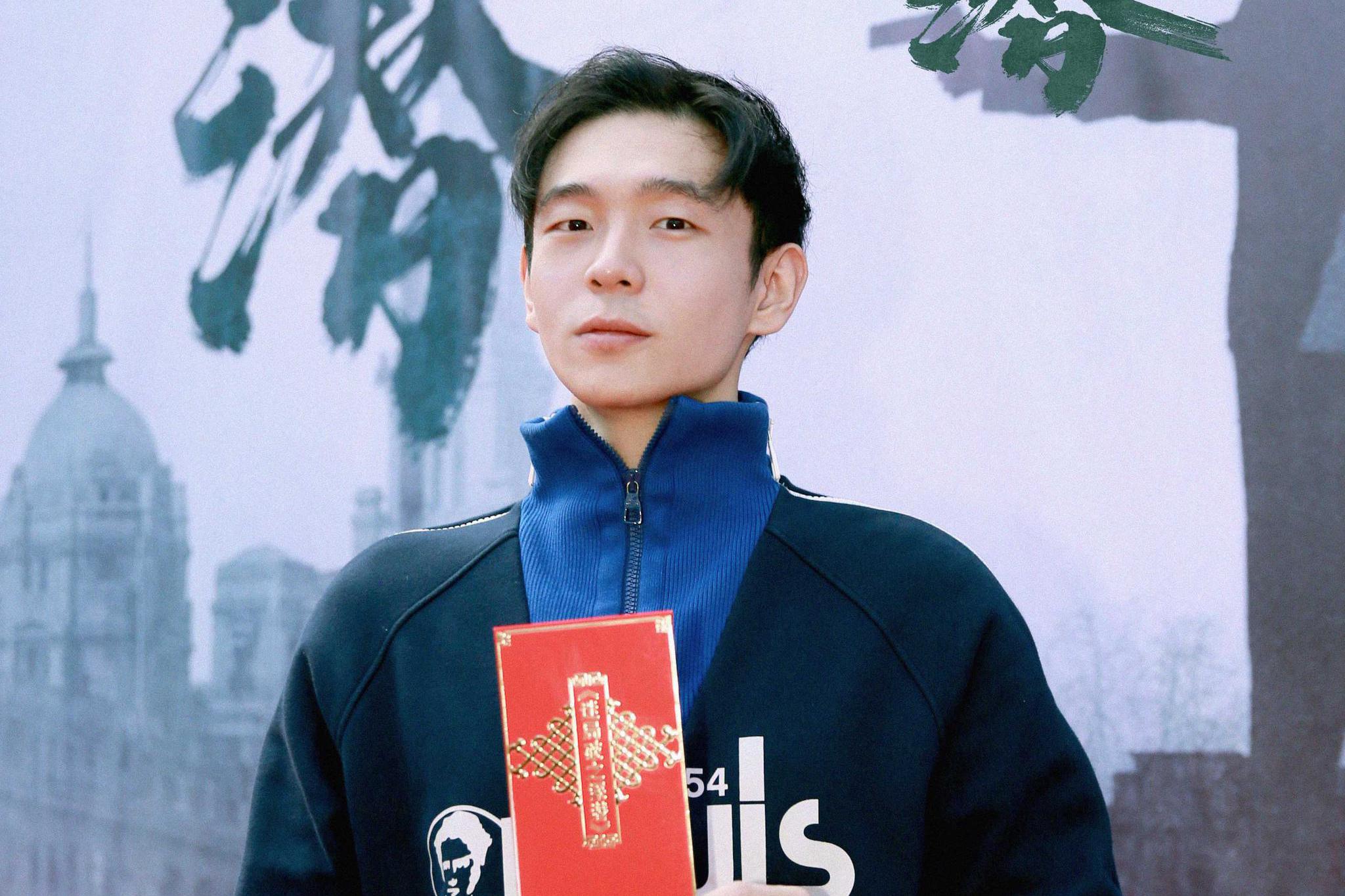李泽《迷局破之深潜》开机 忠义“小刀”助破迷局|迷局破之深潜|李泽|小刀_新浪新闻