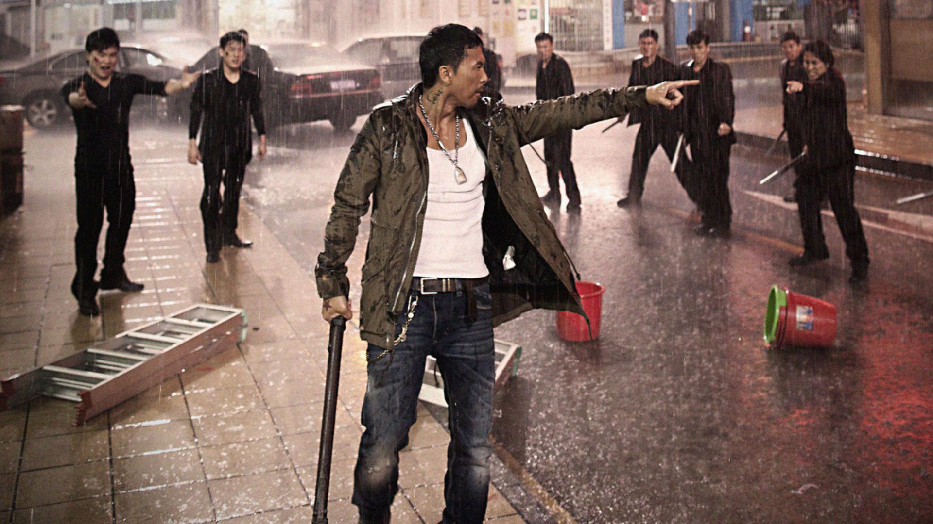 看甄子丹赤手空拳上演甄功夫!