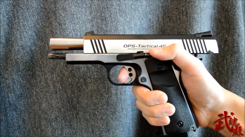 气动m1911手枪,不锈钢枪身 手感超棒