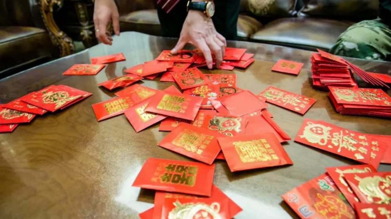 农村办喜宴,份子钱给200合适吗?过来人说出实情