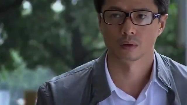 男子心累工作压力大,女儿说了这句话后心更累