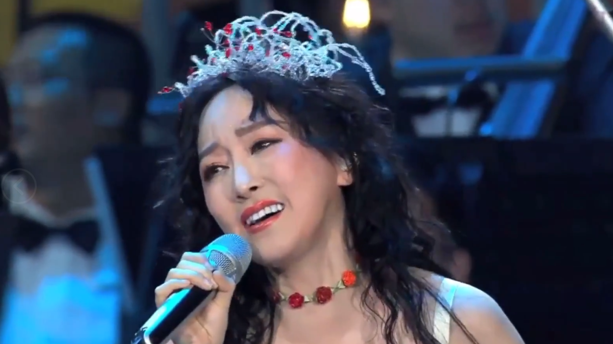 "假唱一姐"原来这么厉害,一首《左手指月》完全不给人翻唱机会