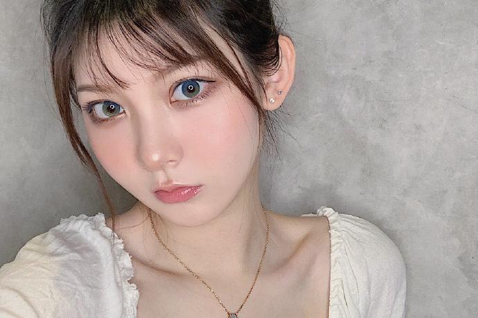 网红美女模特曹竞丹迷人写真美照欣赏