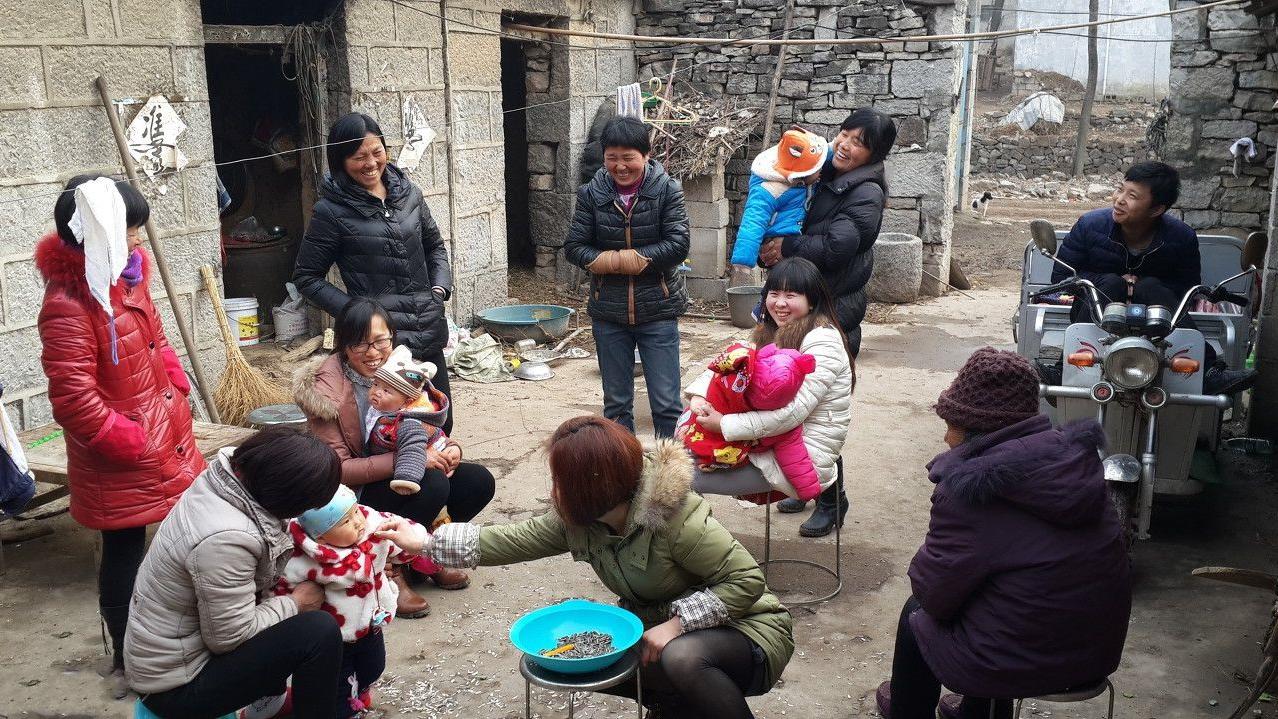 以前农村人都喜欢走亲戚,为什么现在都不喜欢了?这是为什么?