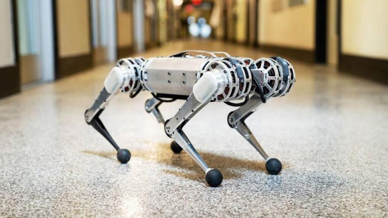 体操高手麻省理工迷你猎豹机器人可360后空翻