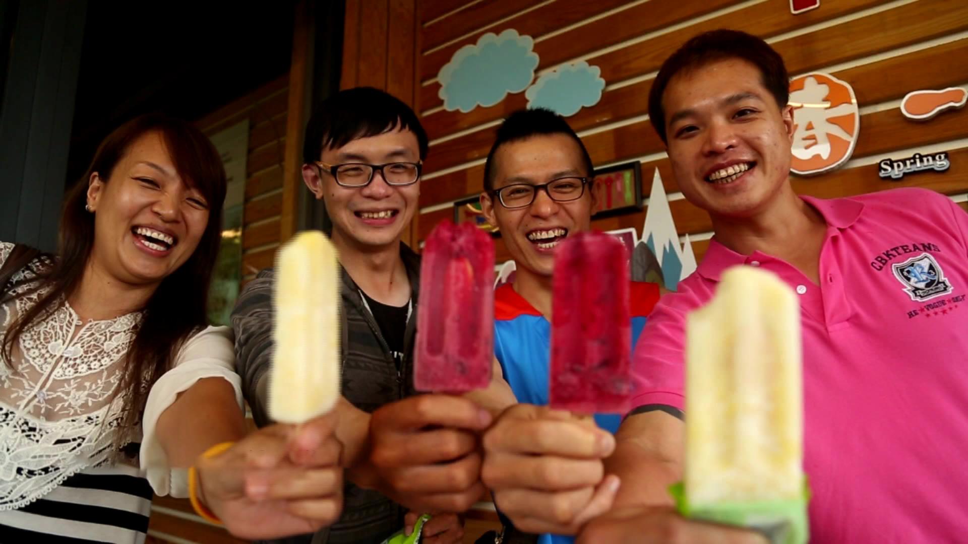 小新妈妈小时候居然抢妹妹的冰棒吃