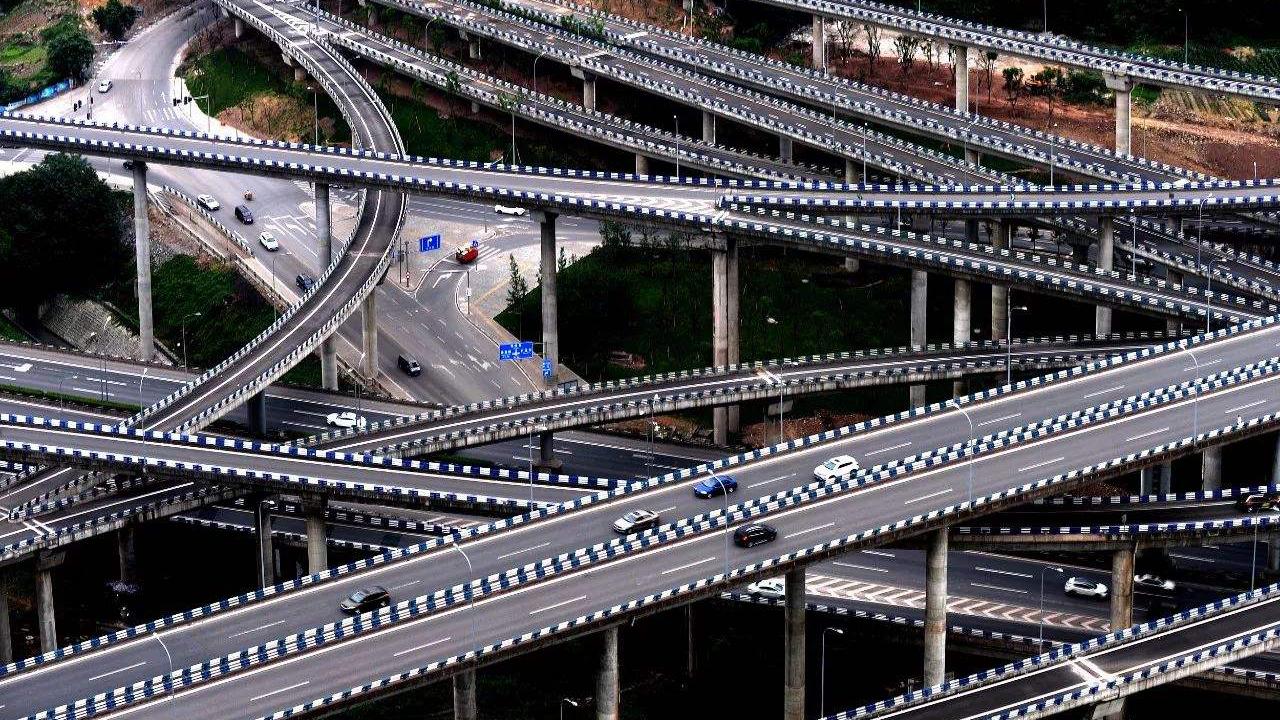 重庆黄桷湾立交桥,中国最复杂的公路,走错一匝道就是重庆一日游