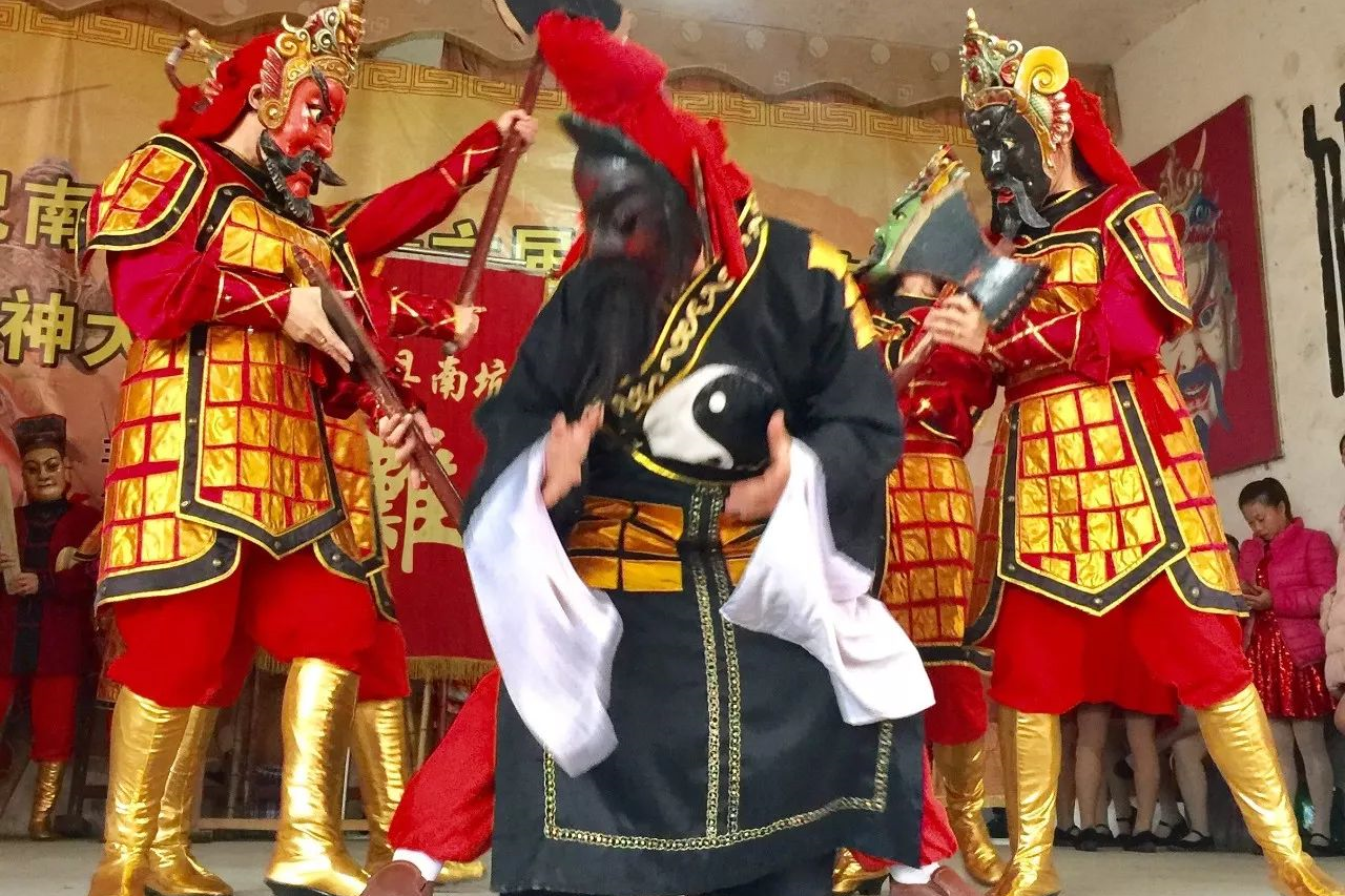 南坑车湘的古傩舞,沿袭传承上千年,被誉为“中国古代活化石”|活化石|傩舞|南坑_新浪新闻