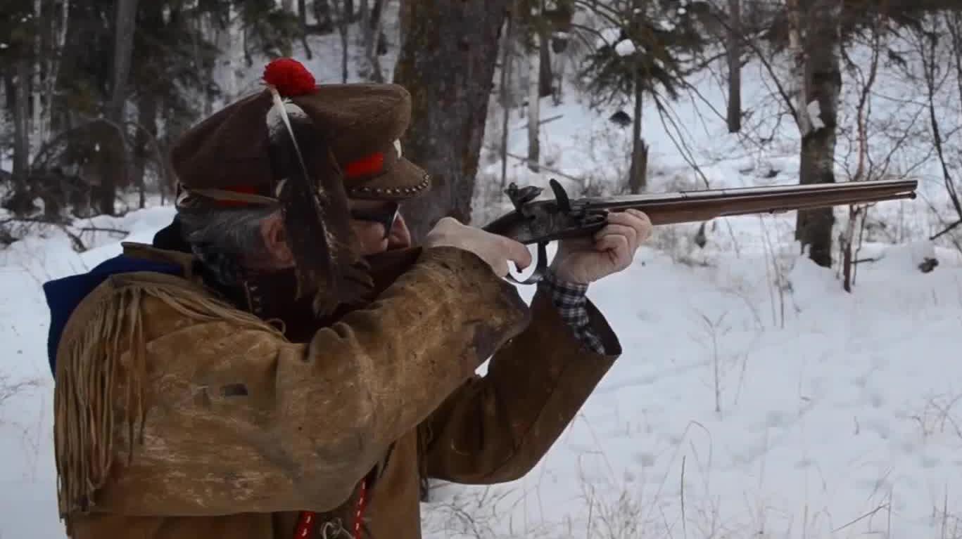 雪后燧发枪射击,老大爷们的生活还真让人羡慕