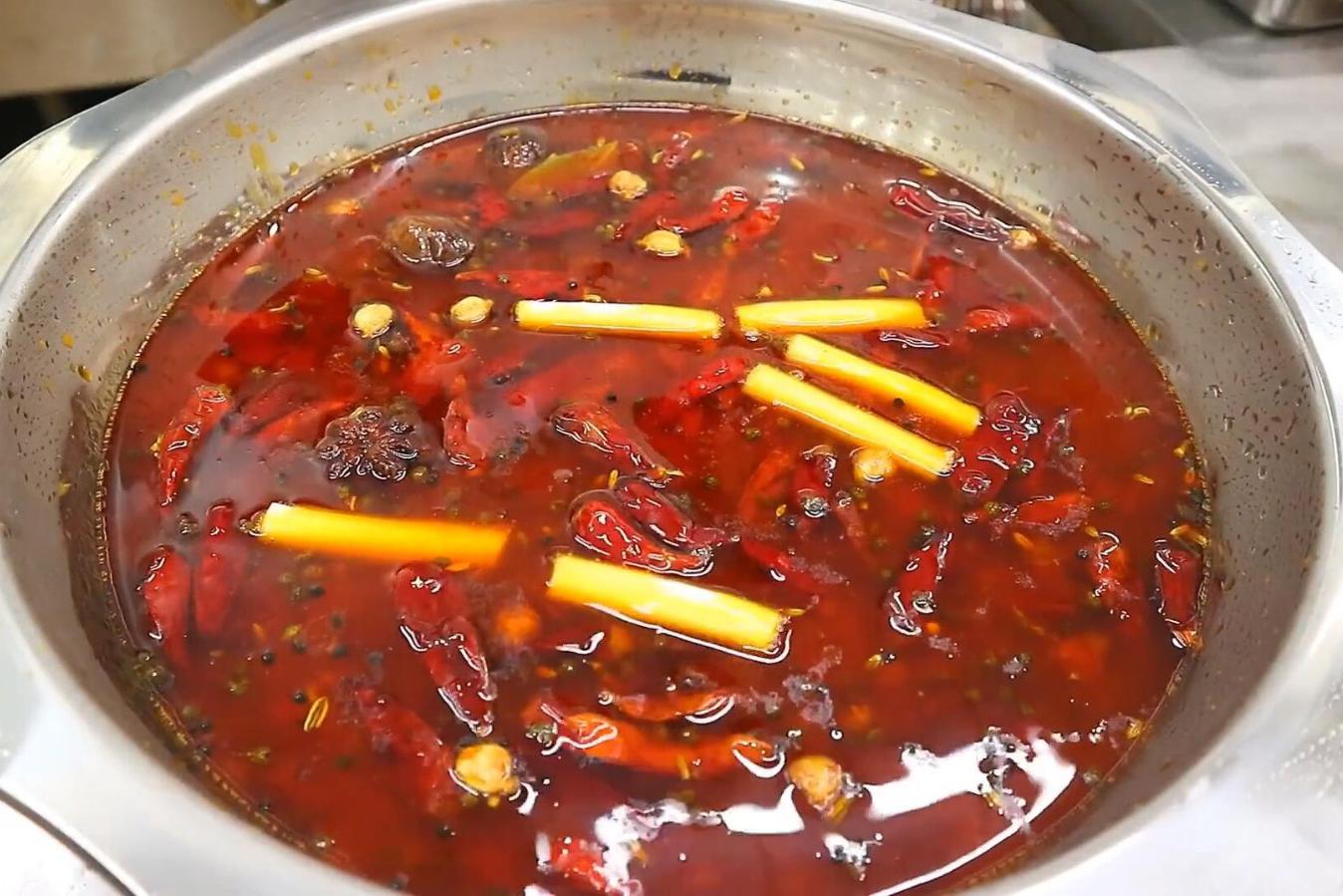 秘制麻辣火锅汤底的做法，香料配比精确，建议收藏！|准备|干辣椒|之后|备用|辣椒_新浪新闻