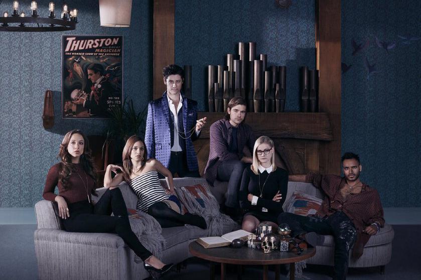 《魔法师》:最省特效的美剧都活到第四季了,找谁说理去