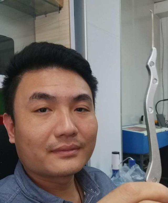「工匠精神」锁匠李通： 一把单钩“全球通”