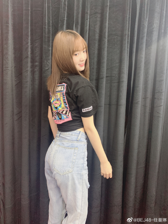 偶像女团BEJ48任蔓琳美少女写真可爱美照欣赏