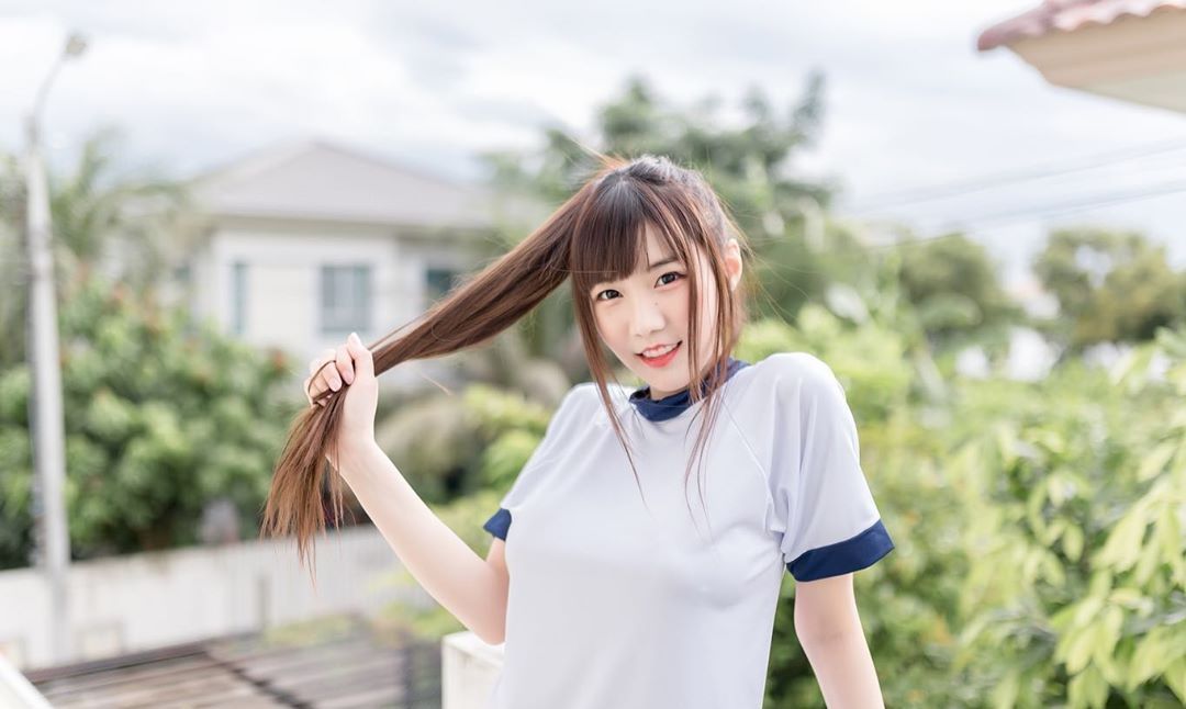 我们的虎牙妹妹 没牙齿 alicebambam