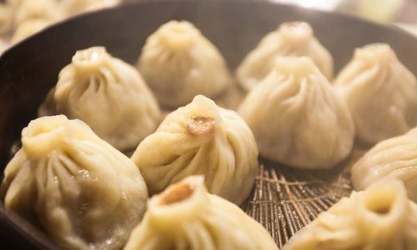 大街小巷中有着许许多多特色的美食小吃,我称之为芜湖最初的味道