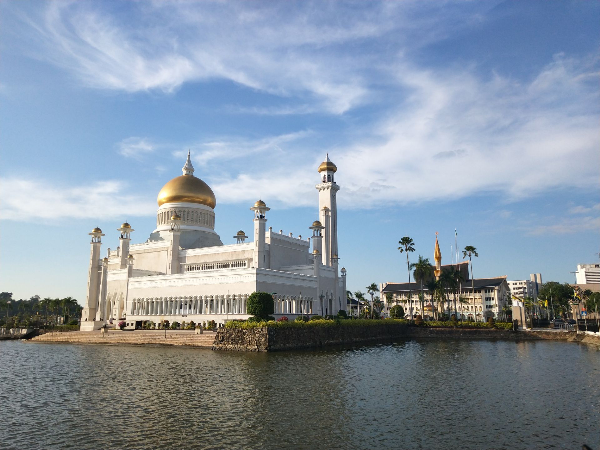 文莱斯里巴加湾奥玛尔阿里赛福鼎清真寺