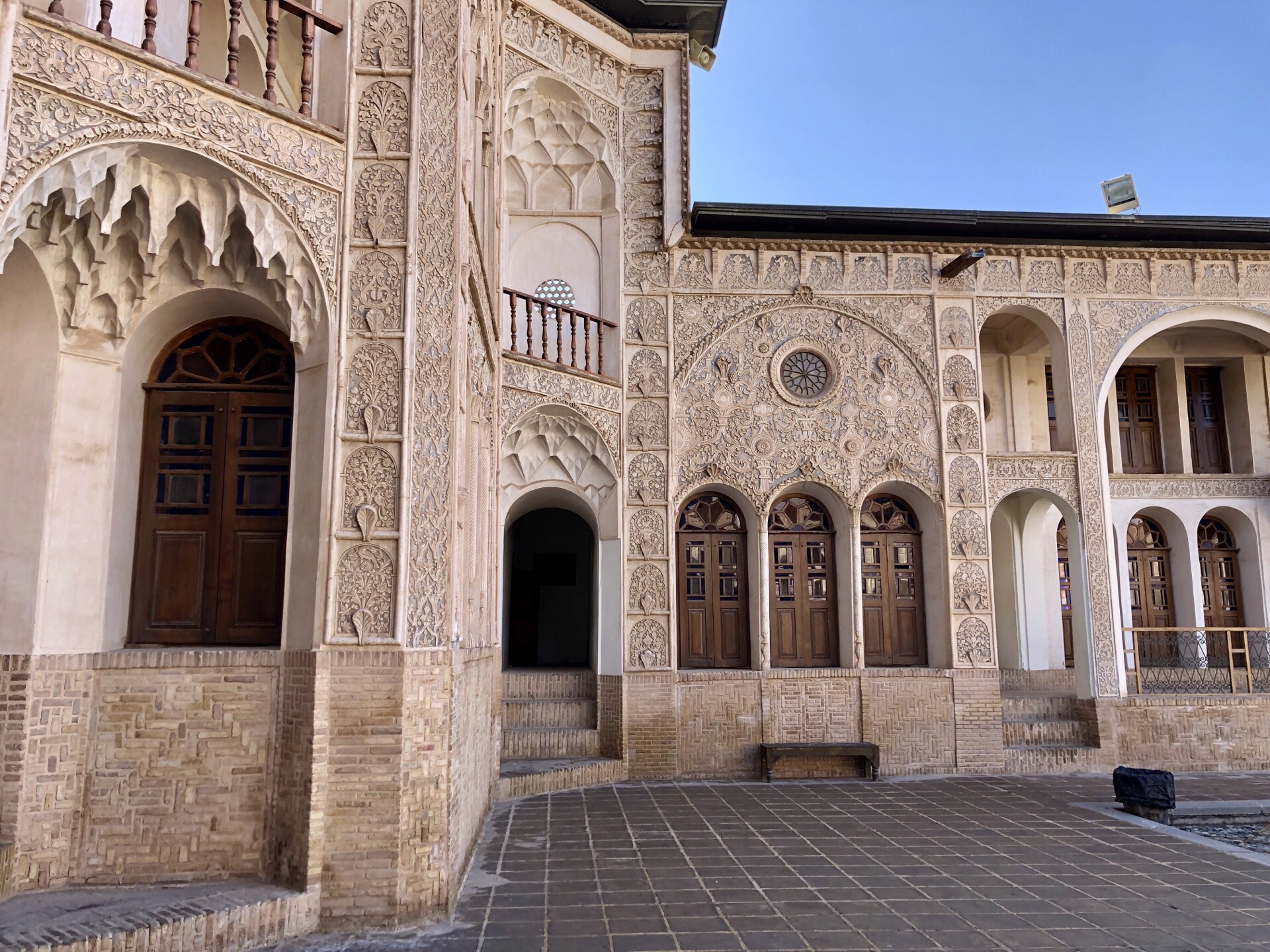 西亚 伊朗 卡尚 塔巴塔巴依宅院_高清图集_新浪网