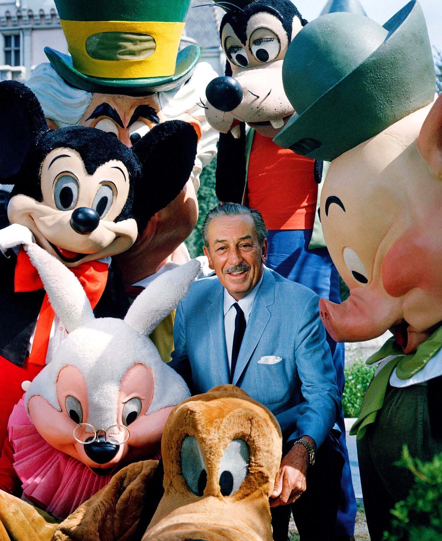 梦幻圣地迪士尼60年来的发展历程