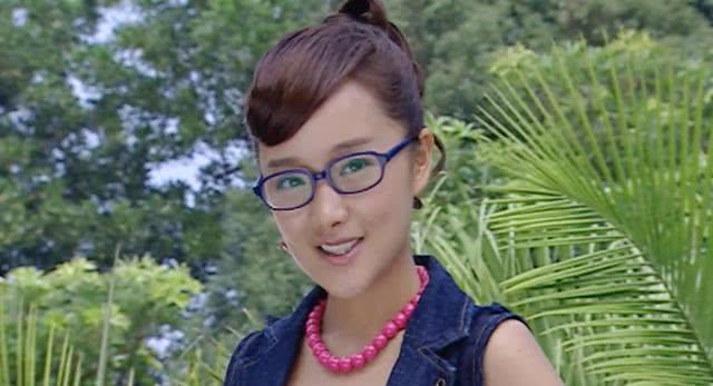 巴啦啦小魔仙:魔仙小蓝最初的"保姆"造型,你最喜欢哪一个?