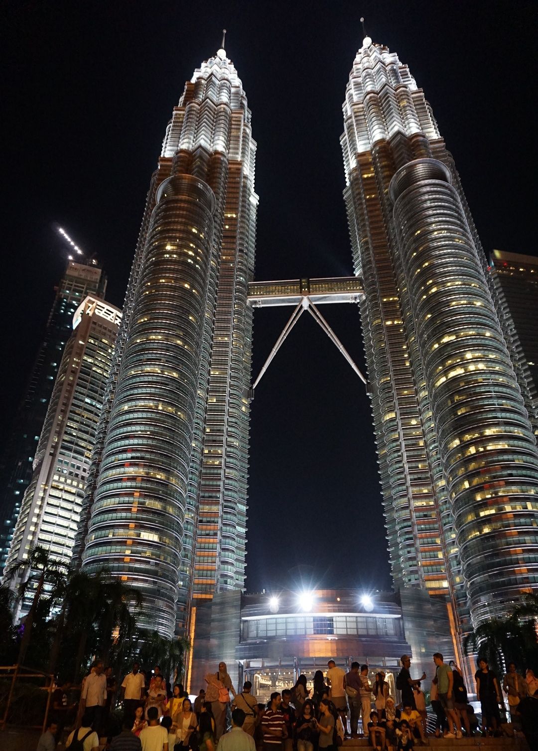 吉隆坡石油双塔，马来西亚 (© tampatra/Getty Images)