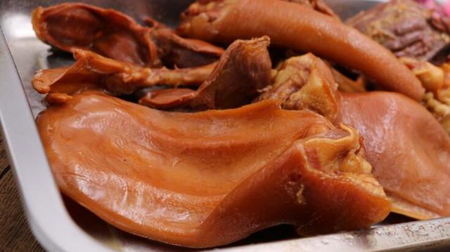 秘制五香卤猪耳做法配方,加这味香料,香气四溢下酒下饭都倍儿赞