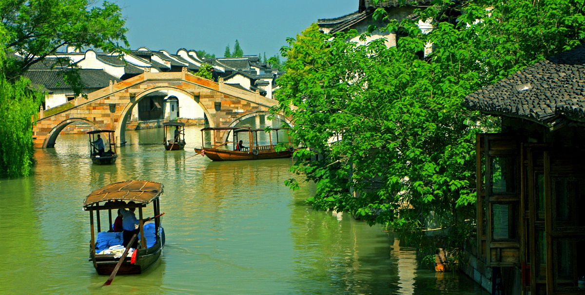 南方最美的水乡古镇—乌镇,这里是鱼米之乡,丝绸之府