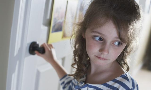 孩子性格内向?是什么原因?5个方法还你一个健