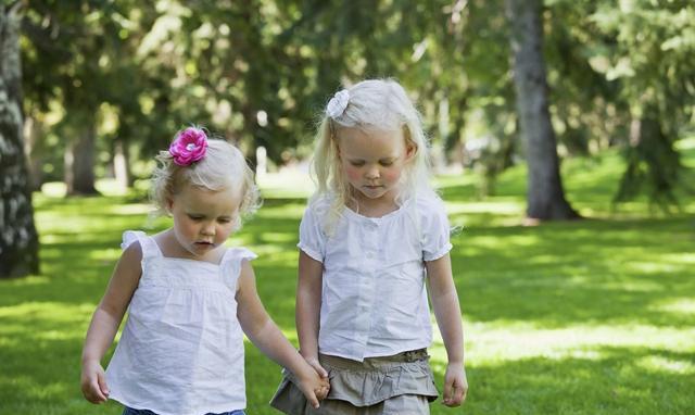 孩子性格内向?是什么原因?5个方法还你一个健