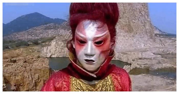 阴蚀王的扮演者"牺牲"有多大?看他换上军装的样子