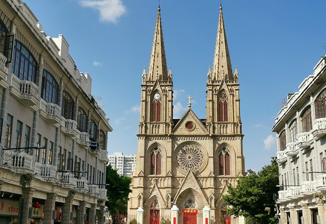 探访广东省广州市石室圣心大教堂中国最美教堂之一